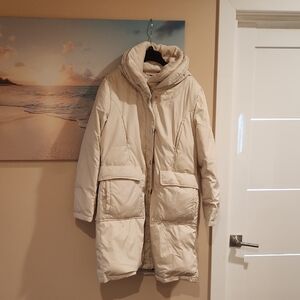 DKNY Women's Off-White Puffer Jacket